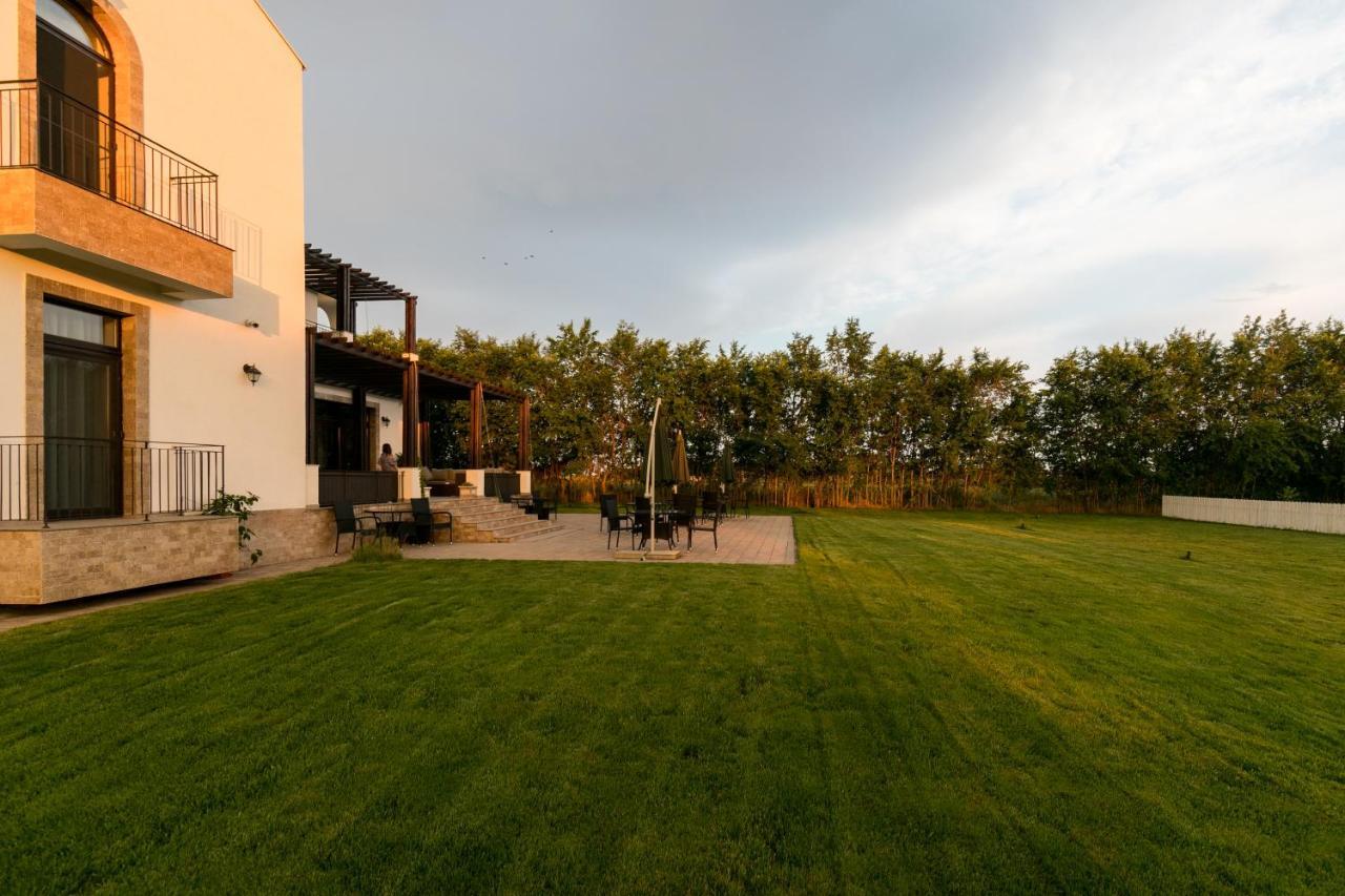 Villa Ciao - Adults Only Corbu  Buitenkant foto