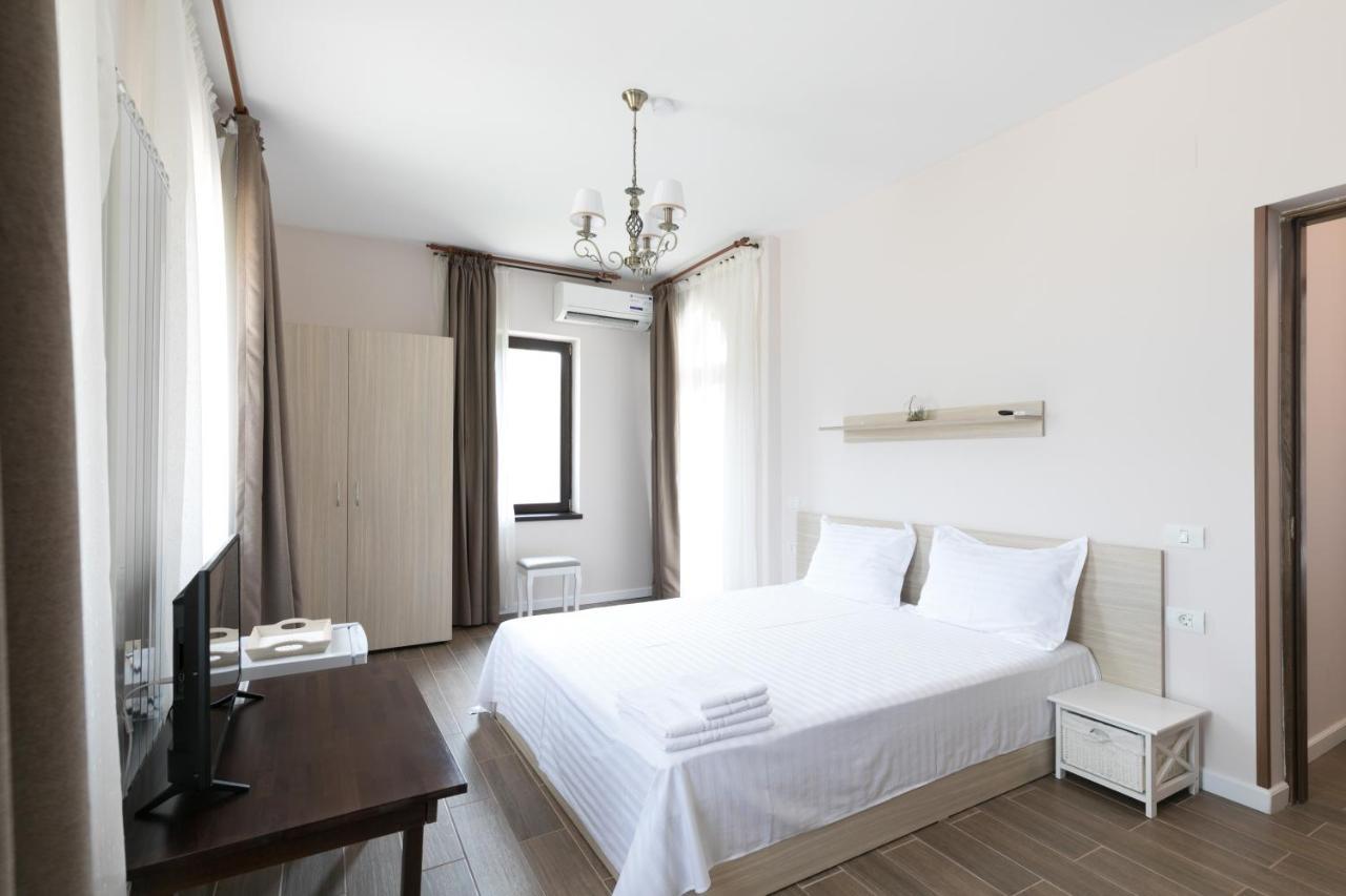 Villa Ciao - Adults Only Corbu  Buitenkant foto
