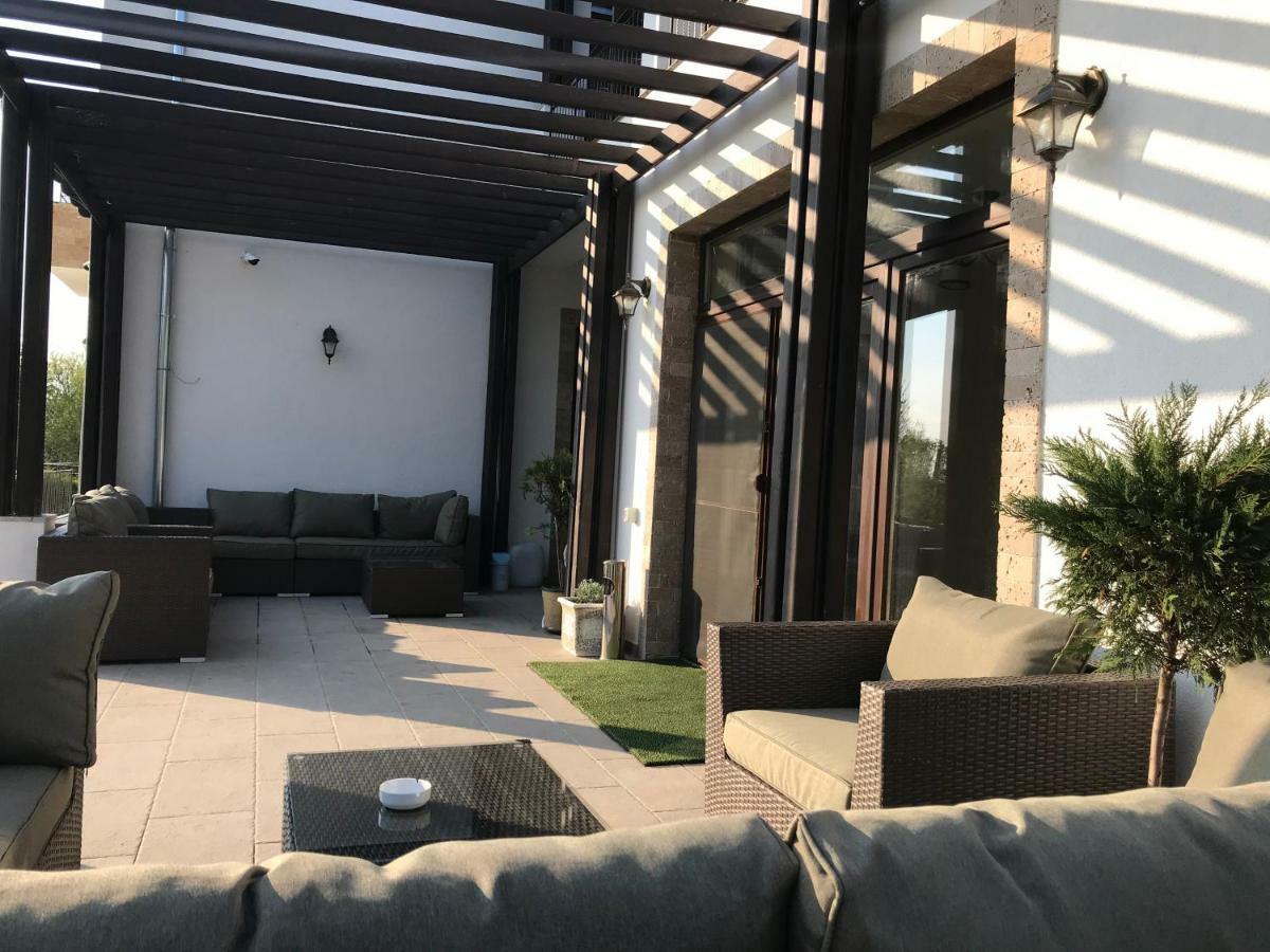 Villa Ciao - Adults Only Corbu  Buitenkant foto